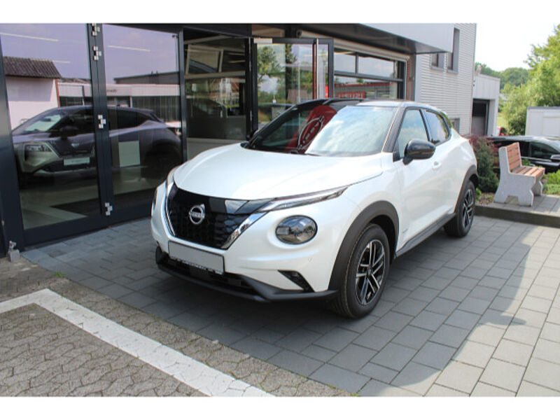 Nissan Juke 1.6 Hybrid N-Connecta Winter Automatik