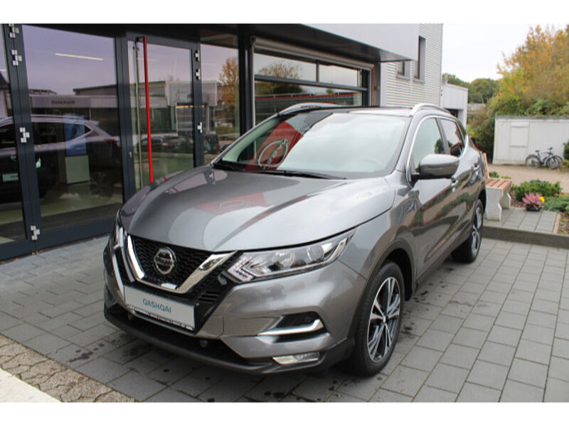 Nissan Qashqai 1.3 DIG-T ZAMA Automatik Navi