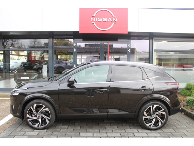 Nissan Qashqai 1.3 DIG-T Tekna+ Automatik 20 Zoll