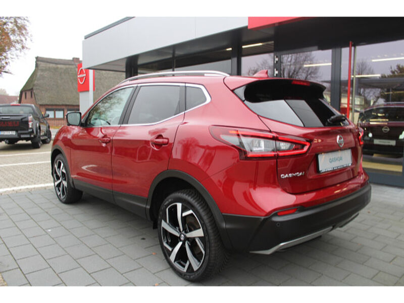 Nissan Qashqai 1.3 DIG-T AKARI Automatik Navi LED Leder