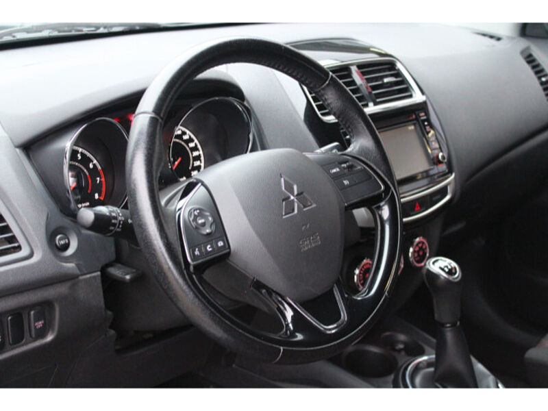 Mitsubishi ASX 1.6 MIVEC Diamant Edition Klimaautomatik