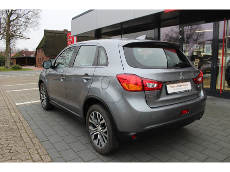 Mitsubishi ASX 1.6 MIVEC Diamant Edition Klimaautomatik