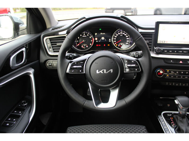 Kia XCeed 1.5 T-GDI Exclusive Automatik LED Navi