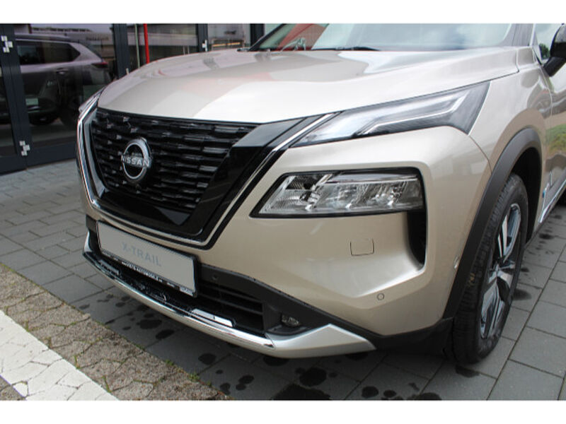 Nissan X-Trail 1,5 VC-T e-4orce Tekna Bose Glasdach