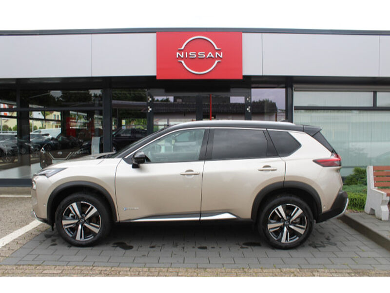 Nissan X-Trail 1,5 VC-T e-4orce Tekna Bose Glasdach